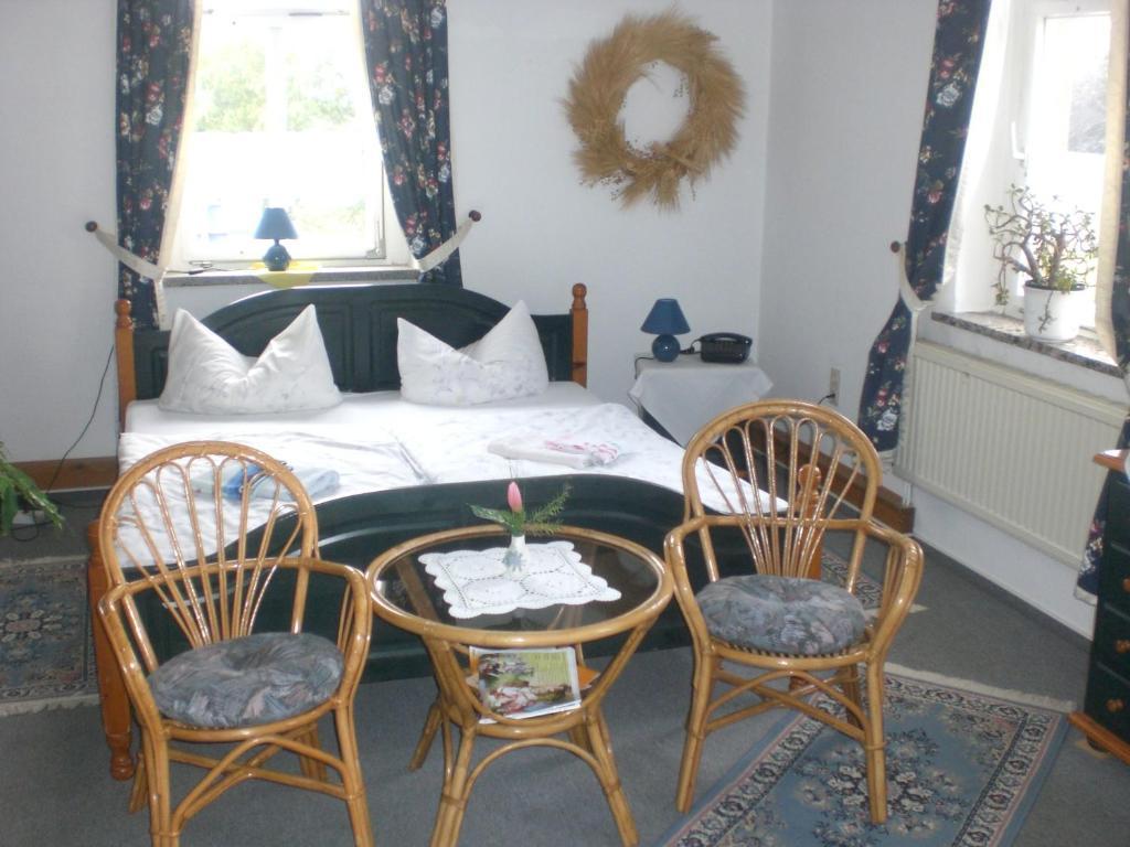 Hotel Gasthof zur Linde Weissbach  Zimmer foto